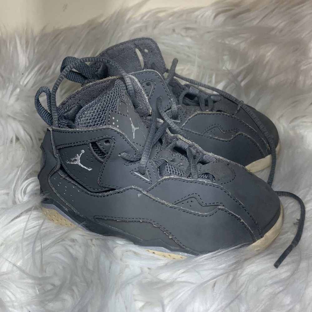 Nike Air Jordan sneakers toddler size 9